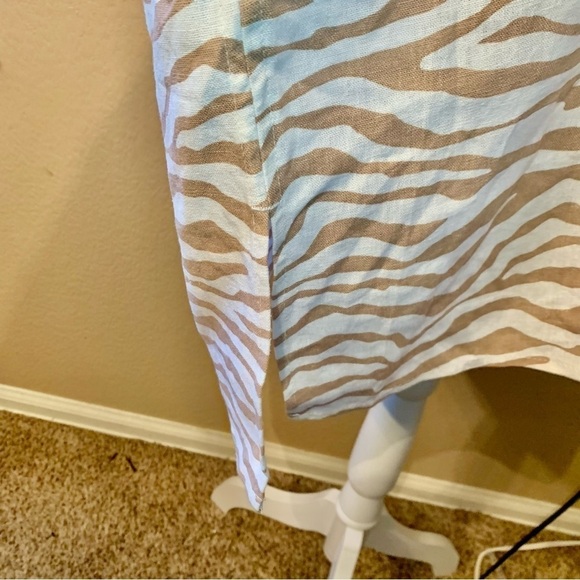 NWT Anne Klein Tunic Top XL Linen Blend White Tan Animal Print V-Neck - Picture 7 of 16